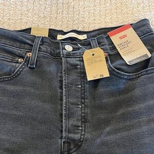 Levi's Women’s Dark Gray Ribcage Straight Ankle Jeans